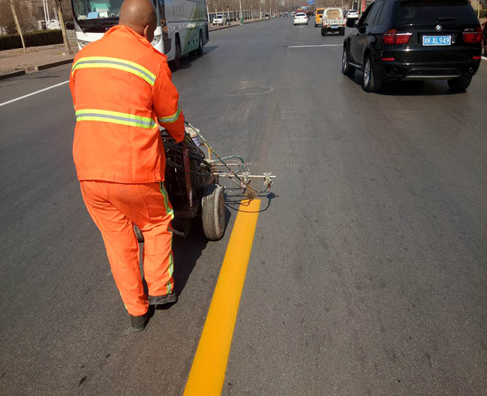 熱熔、冷噴標線 (8)